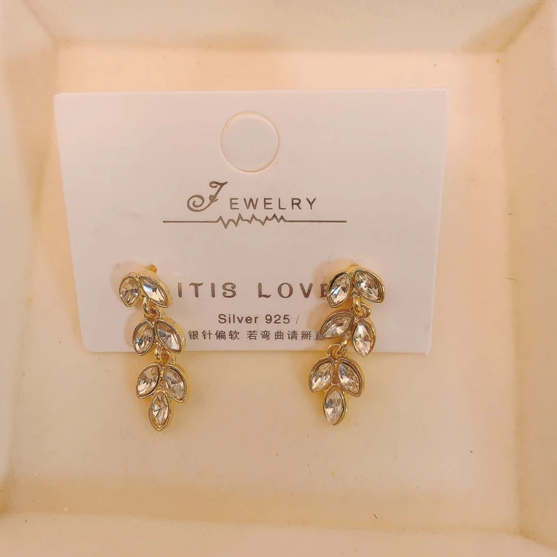 铜合金合成锆石耳饰 银针耳环气质轻奢时尚百搭金色精致LY0658