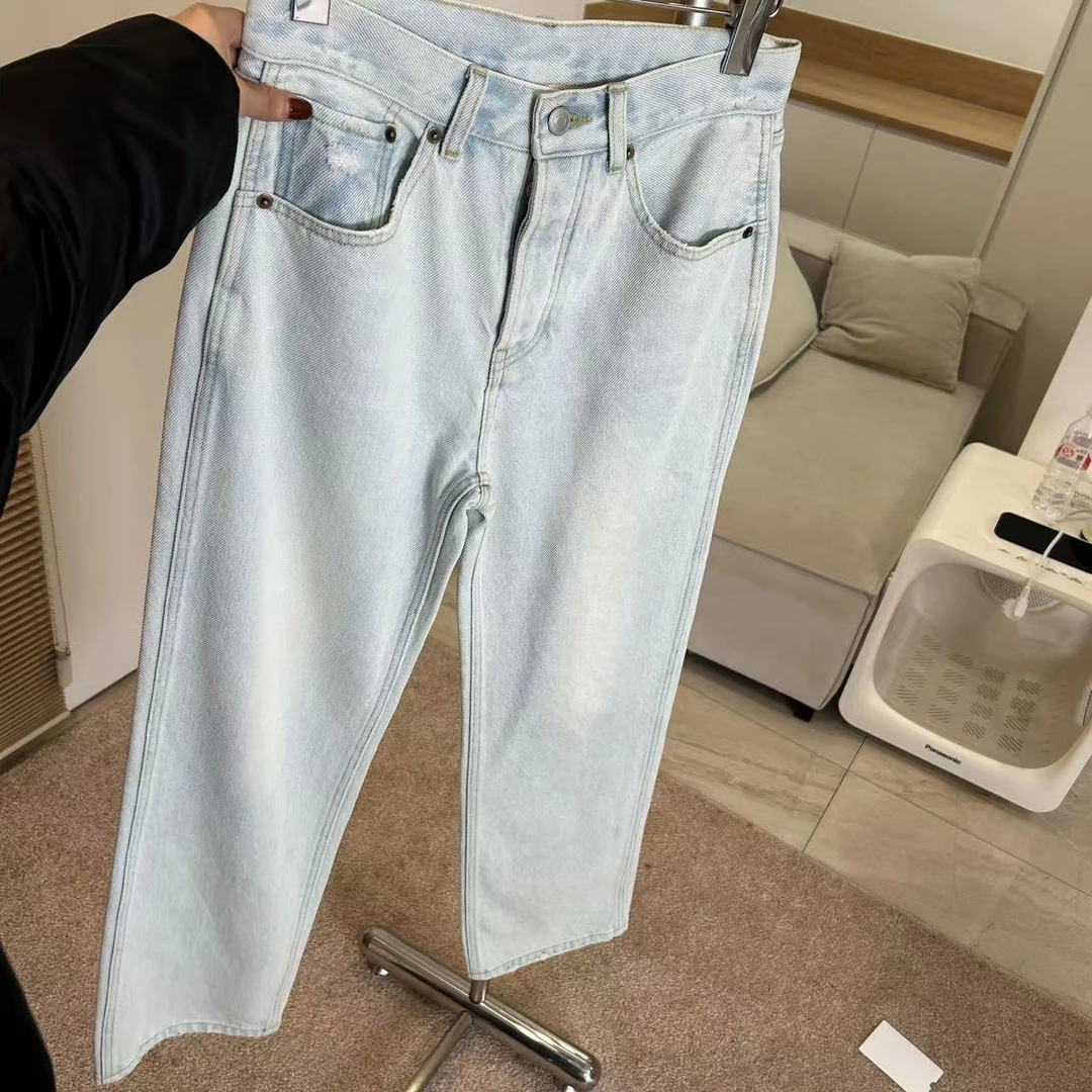 特价№退№换-做旧磨白毛絮直筒牛仔裤