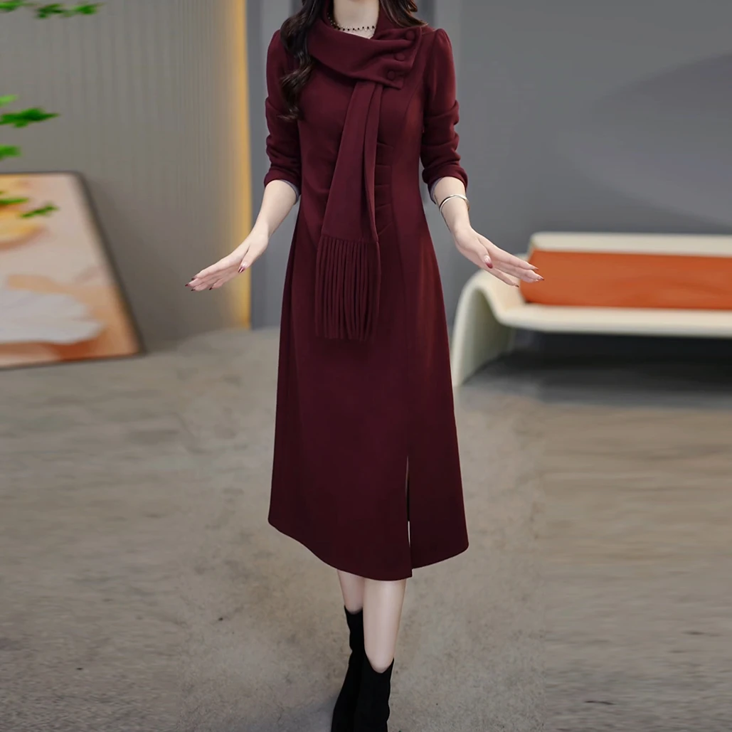 围巾＋裙子2024秋冬新款薄绒轻奢时尚百搭红色真两件中年女连衣裙