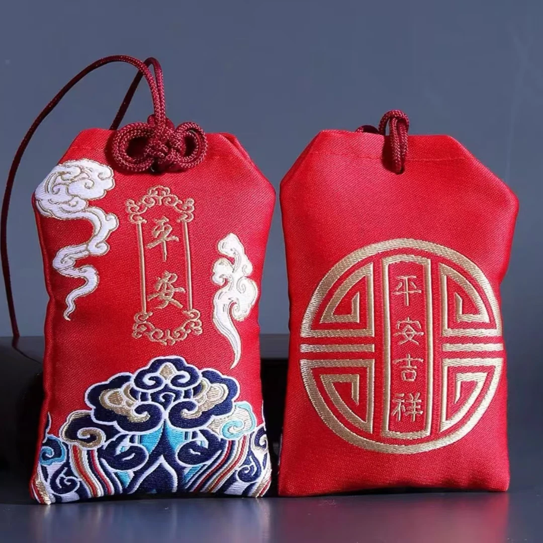 中式传统手工福袋