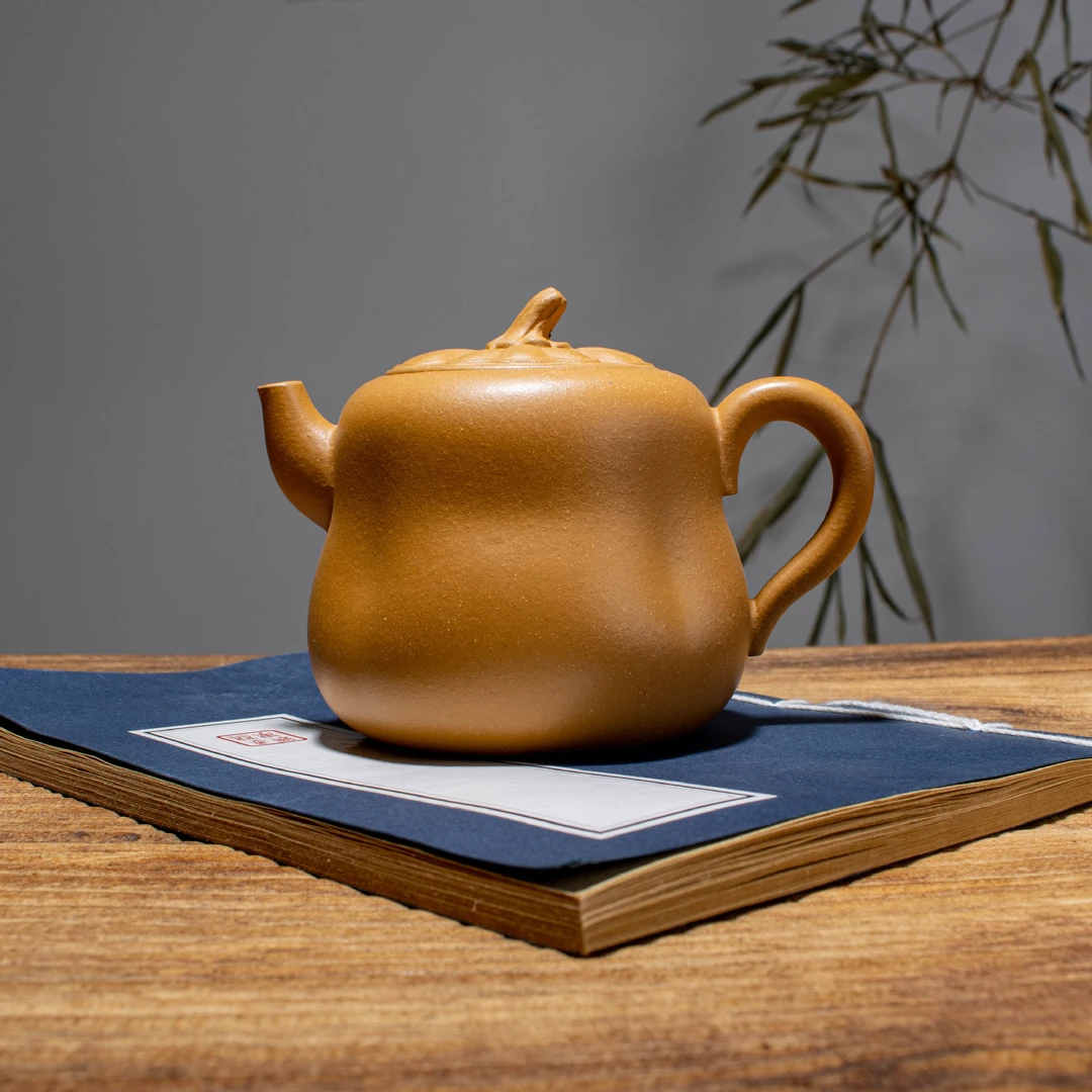 宜兴手工紫砂壶黄段泥光纯手工南瓜小茶壶家用手泡220毫升紫砂壶