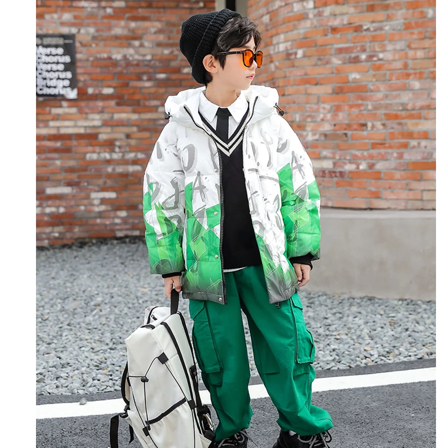 儿童潮版羽绒服洋气时尚中大童印花