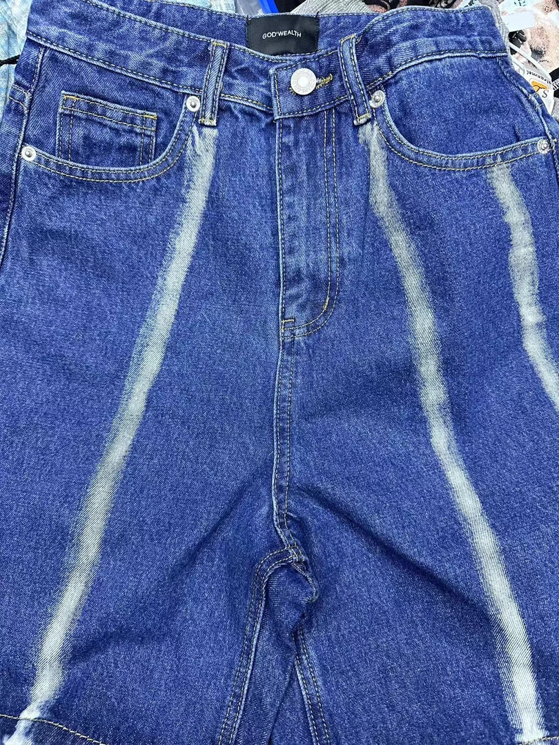 D4-1蓝色“粉笔线条”牛仔短裤（0133）