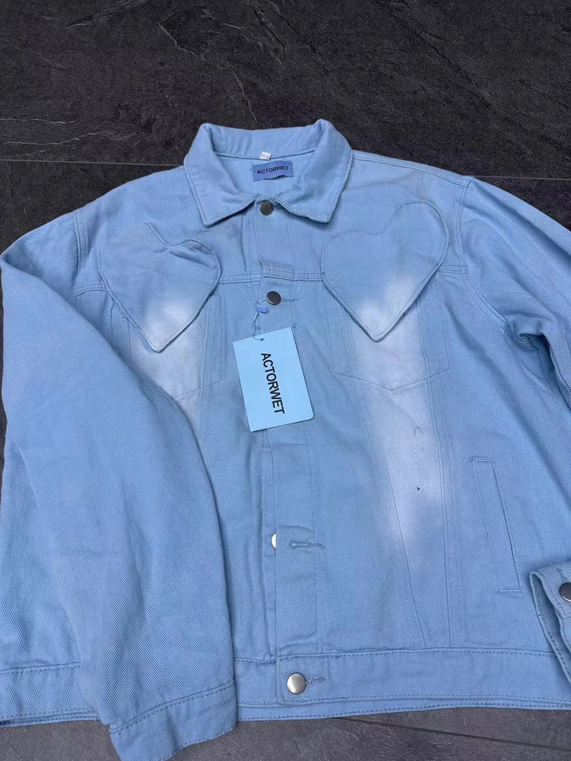 E7-2四色“双爱心”牛仔外套上衣（9415）