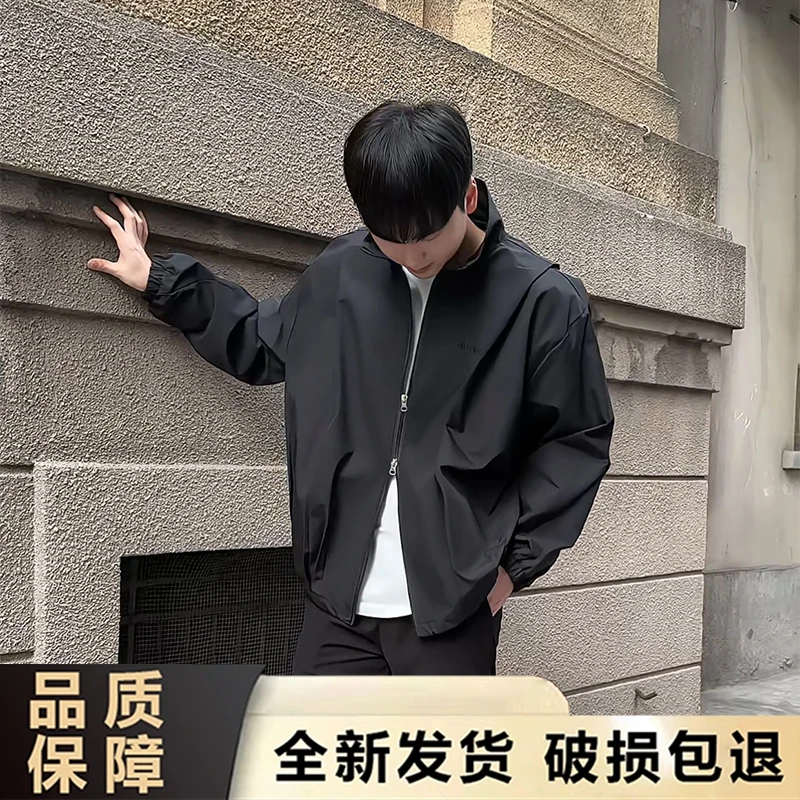 秋季机能风新款黑色廓形外套男高级感飞行员褶皱工装夹克冲锋衣