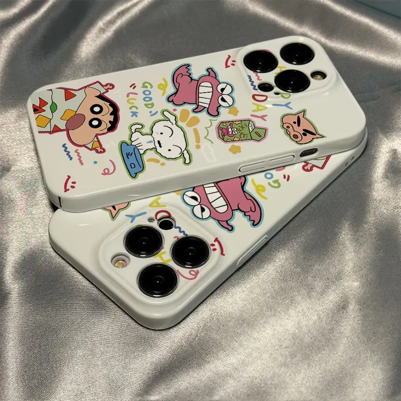 白色睡衣小新适用苹果16promax手机壳iPhone15双层14Pro菲林