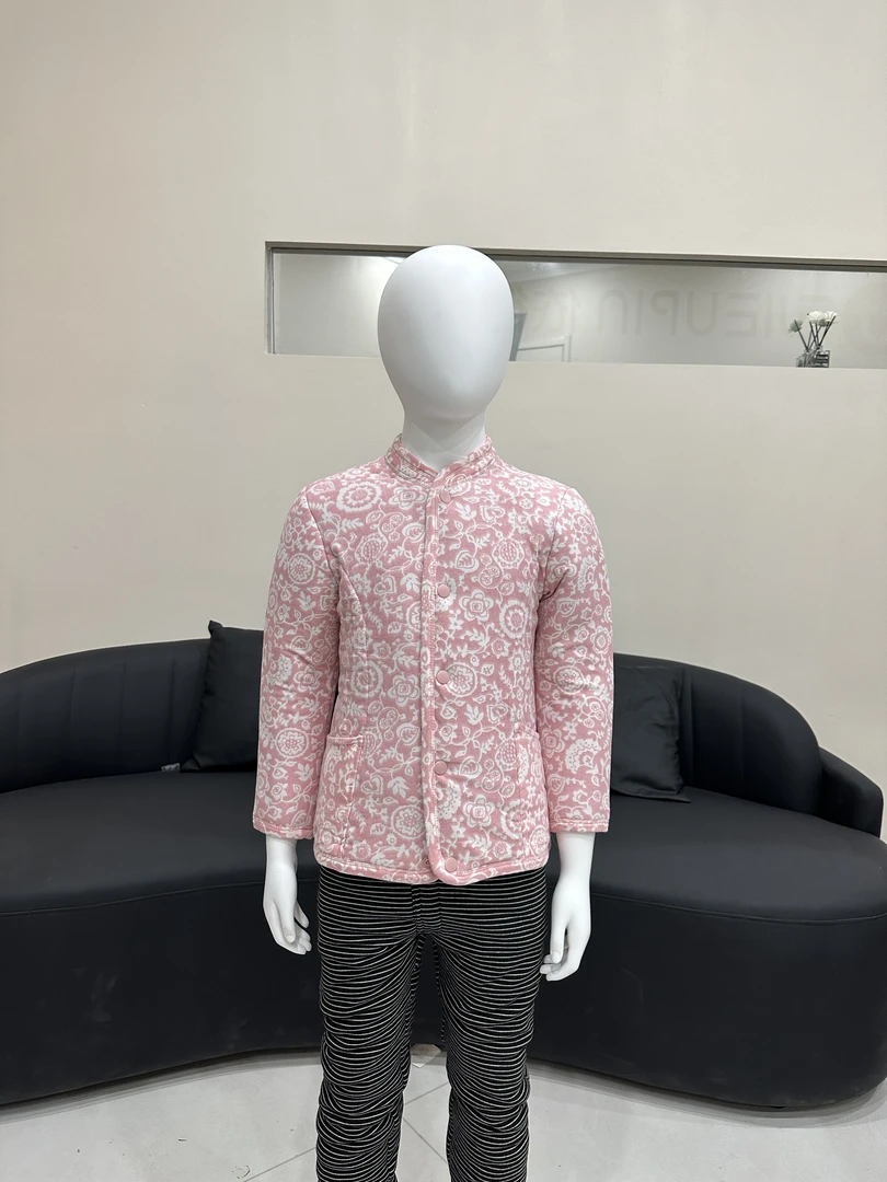 男女童卡通款  贴身驼绒棉小袄  高品质保暖