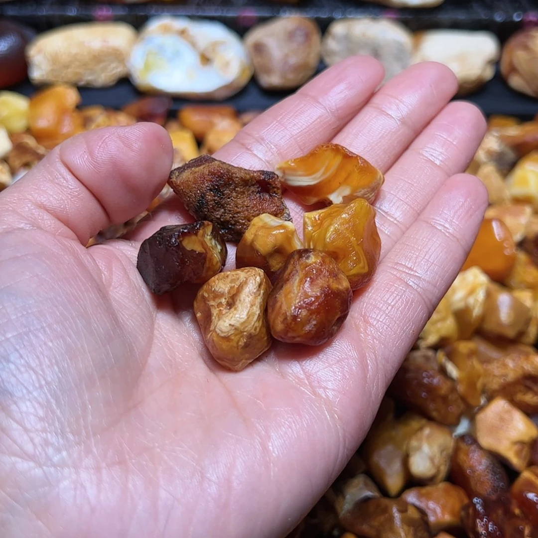 【闪购商品】定制琥珀未镶嵌我****字