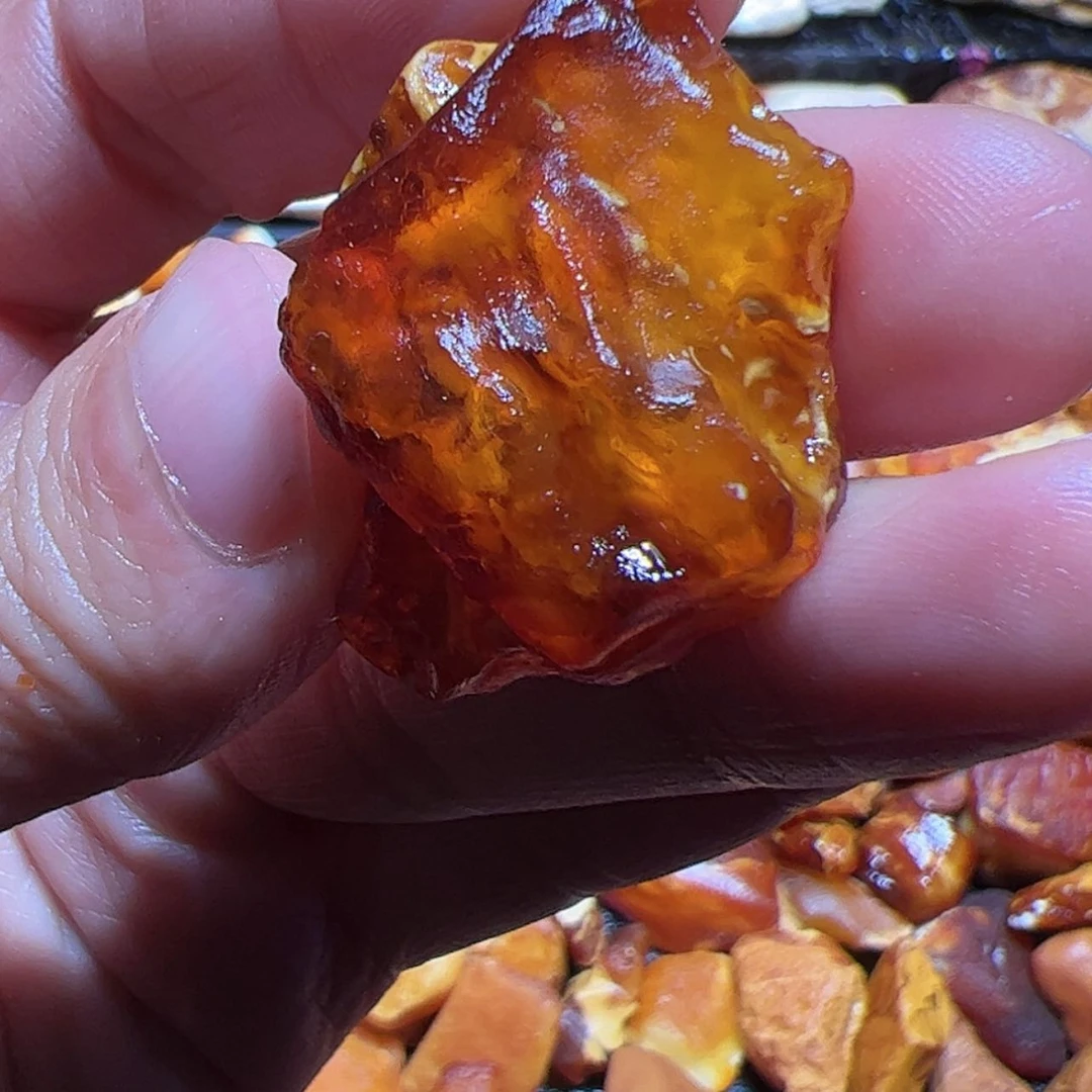 【闪购商品】定制琥珀未镶嵌是**呀