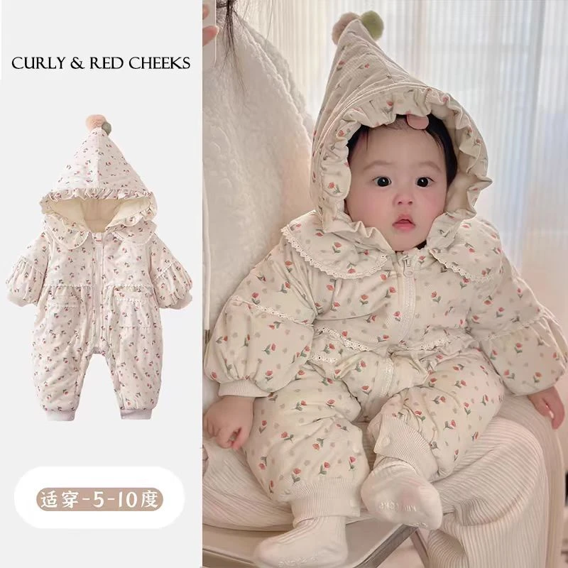 婴儿冬季夹棉衣服保暖宝宝连体衣秋冬款洋气女婴冬装满月百天棉服