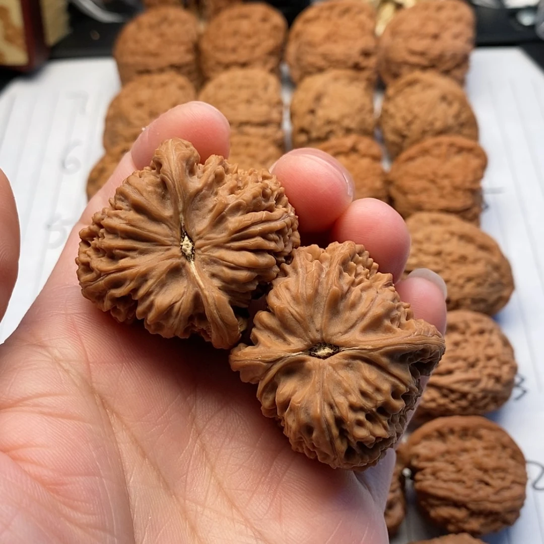 【闪购商品】文玩核桃把件安*