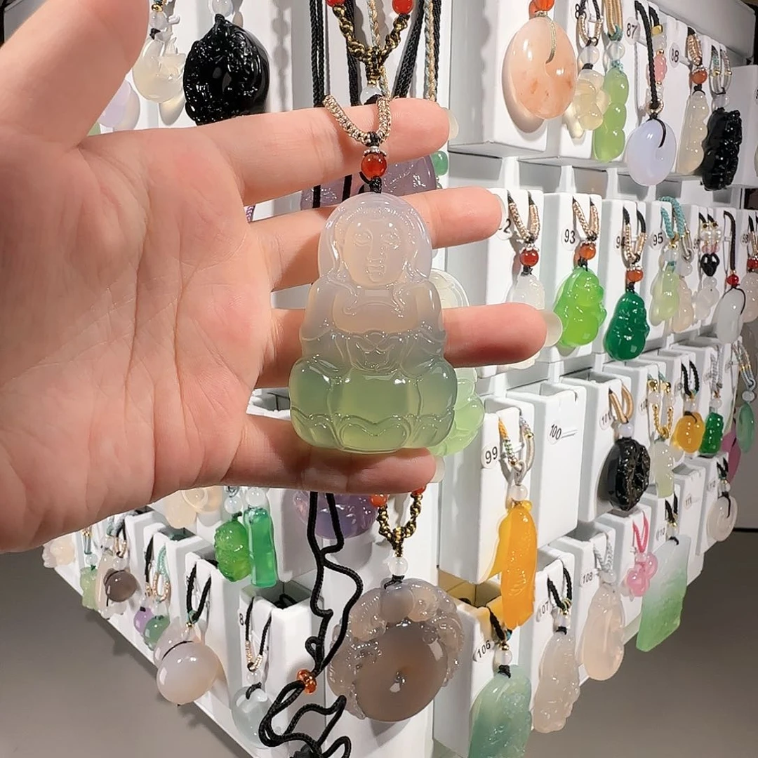 玛瑙/玉髓颈饰未镶嵌