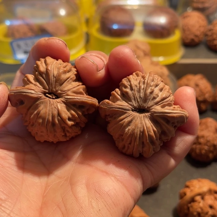 文玩核桃把件四座楼42全品