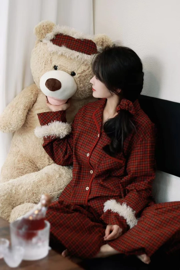 朵朵可可24年秋冬新款纯棉翻领对开红格纹长衣长裤家居套装cz080