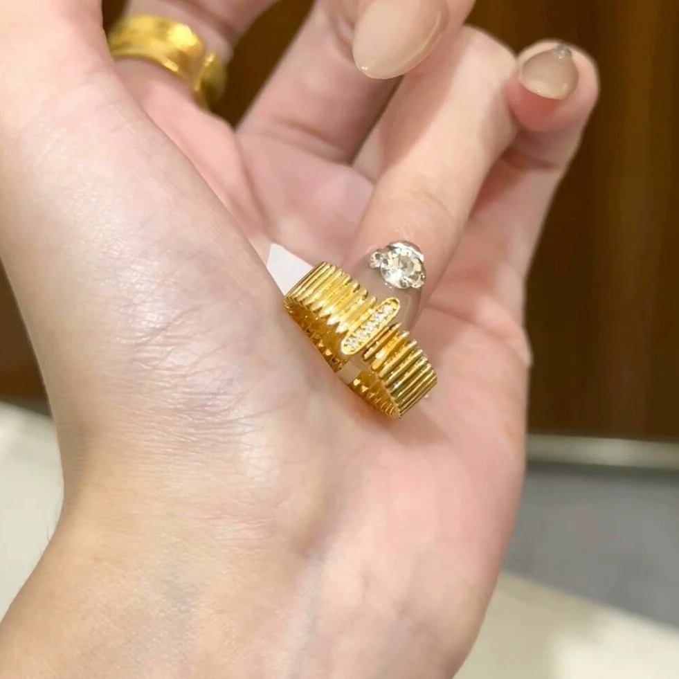 瑞诺黄金齿轮戒指小众设计点钻闭口戒轻奢足金999情人节礼送女友