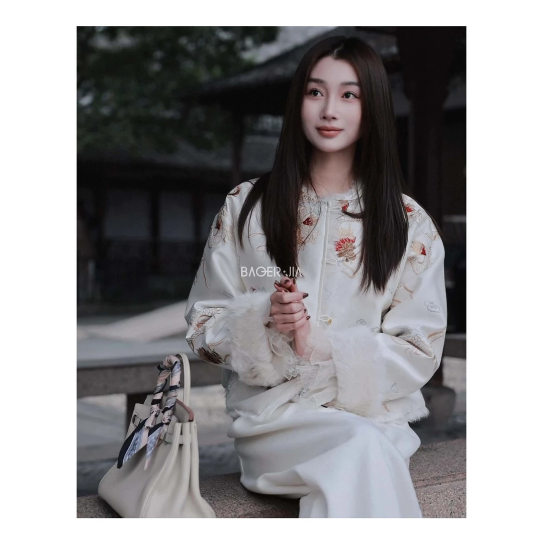 7-【金龙】宝儿家含幂BA97524410冬季款新中式腾龙金线刺绣毛毛外套