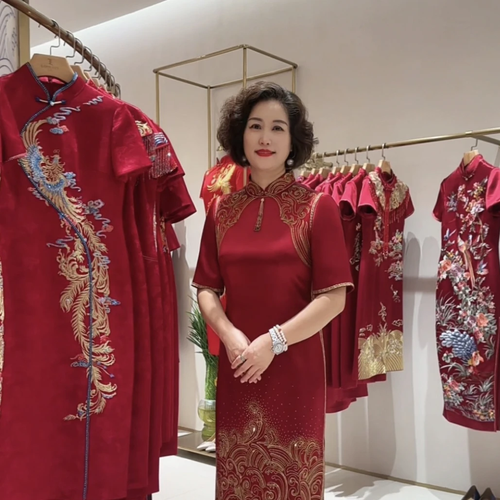 170381六礼酒红色盘金绣工艺华丽富贵两侧开喜妈妈婆婆旗袍