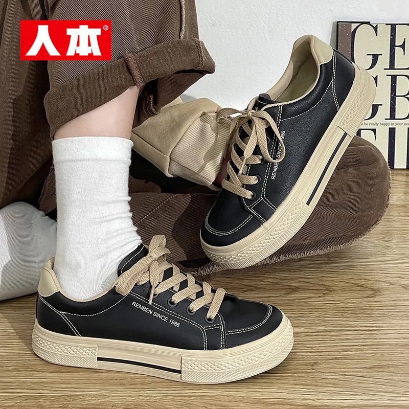 人本女鞋2025春秋新款皮面女生休闲鞋软底运动学生百搭板鞋
