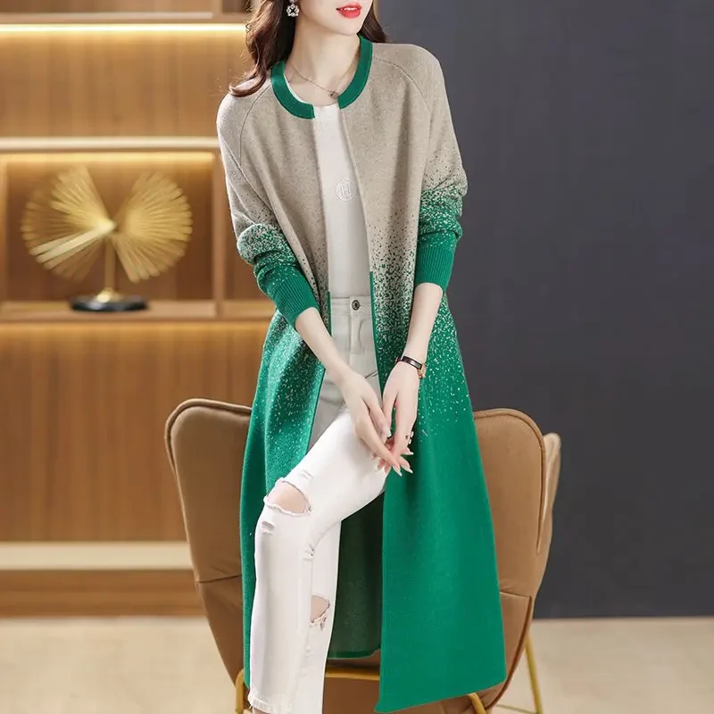 2025新款高档春秋阔太太洋气大码开衫女宽松显瘦外搭时尚长款外套