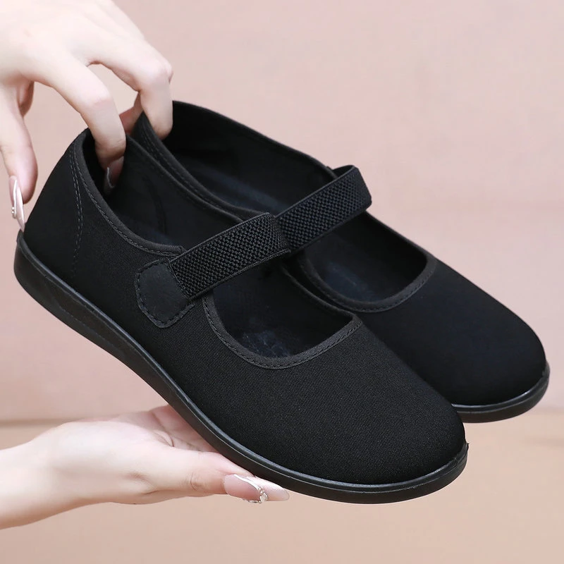 老北京布鞋女工作鞋黑色防滑软底中老年妈妈鞋通勤上班休闲大码鞋