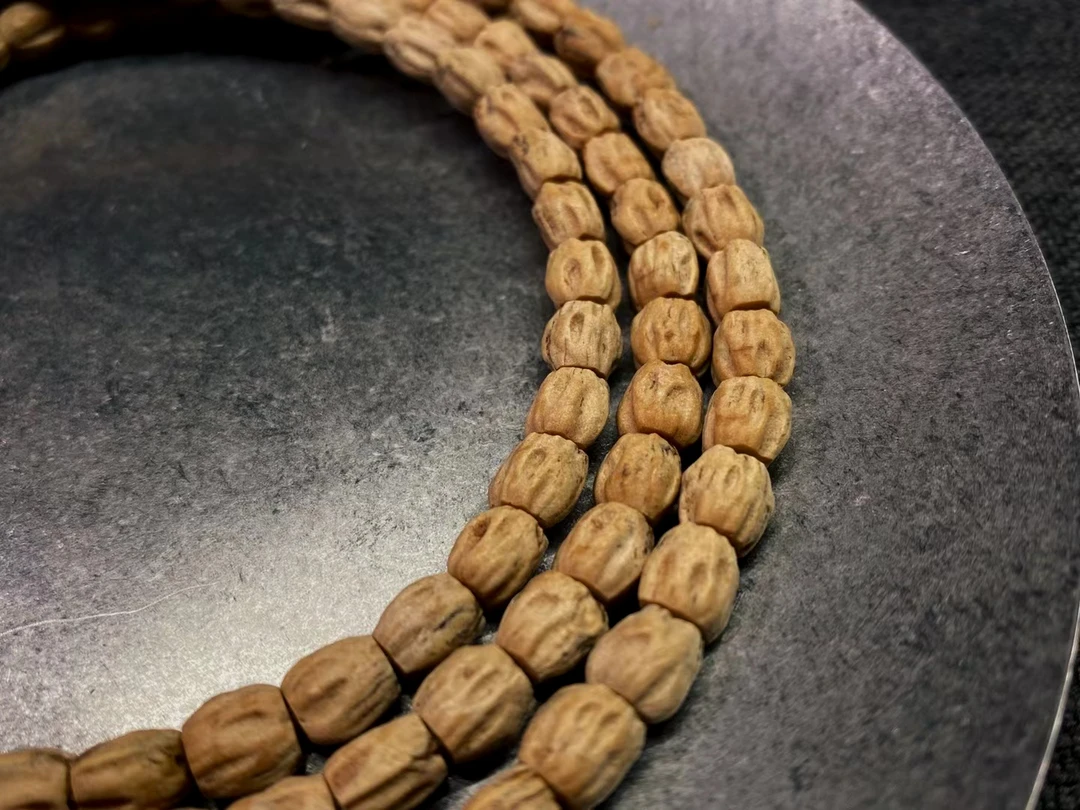 J225辉煌朝奉老姨精选高桩鬼坑尸陀林直接顺纹朝奉柏香老姨臻选