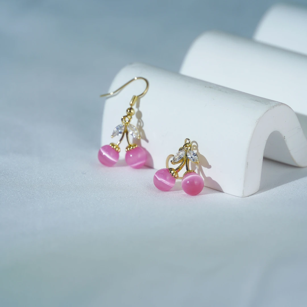 铜合金合成锆石耳饰 【樱桃】百搭甜美温柔时尚轻奢气质清新设计感