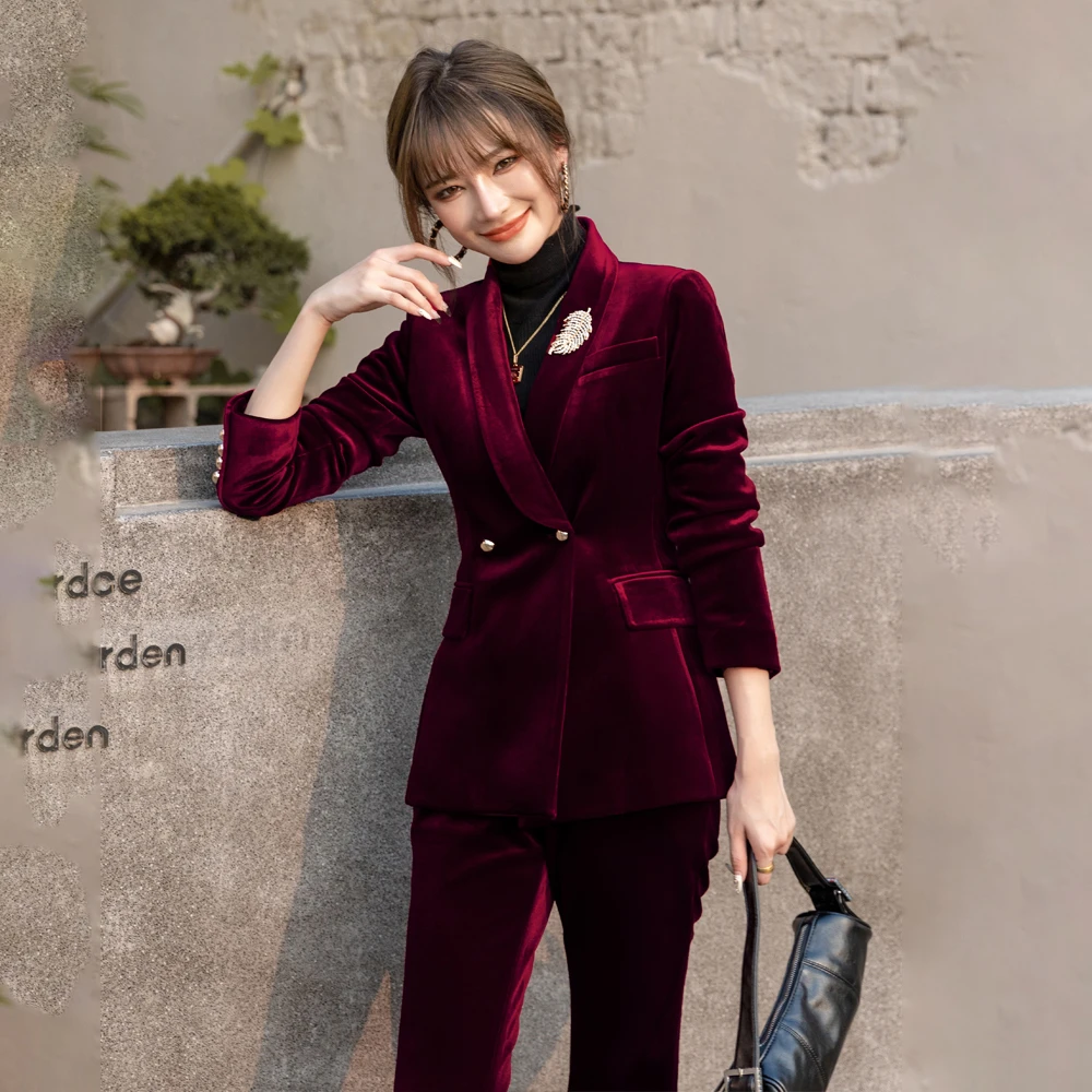 9222冬季新款酒红色金丝绒西装收腰法式丝绒外套喇叭长裤两件套女