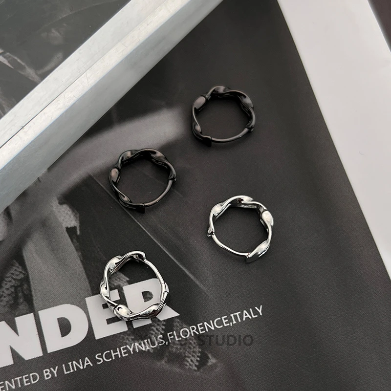 铜合金耳饰 时尚潮流男波浪耳环男生简约个性冷淡风小众耳钉男款