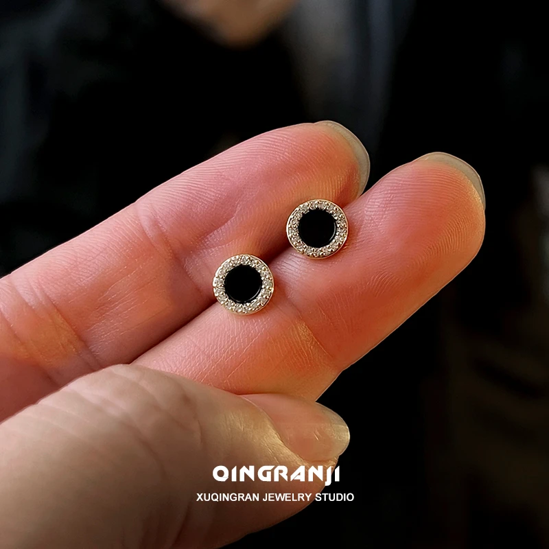 铜合金耳饰 男款潮个性百搭帅气耳钉男生配饰单只高级感男士耳钉