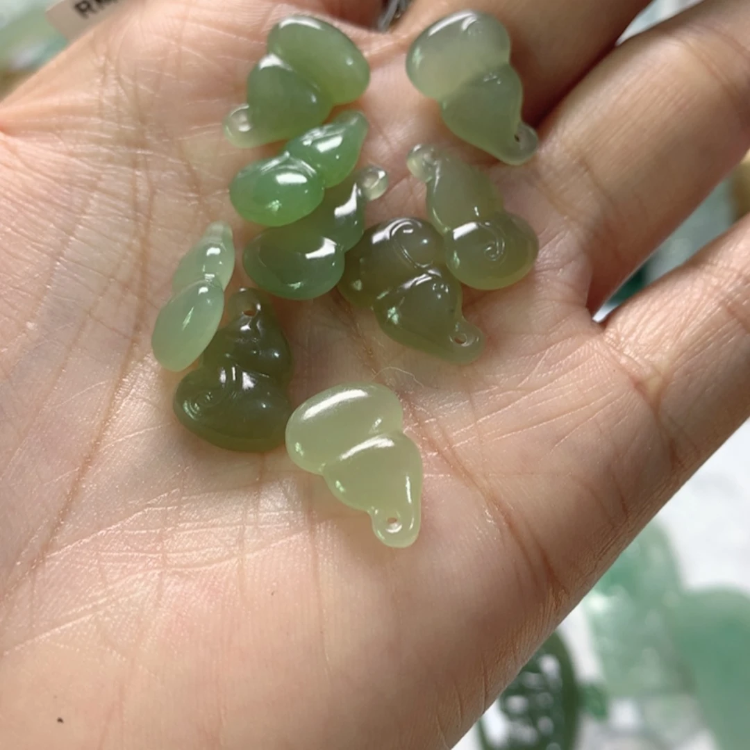 【闪购商品】和田玉颈饰未镶嵌多样性发货一个