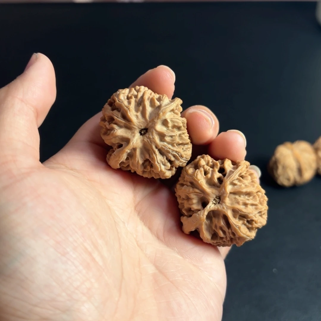 【闪购商品】文玩核桃吊坠重****拍2