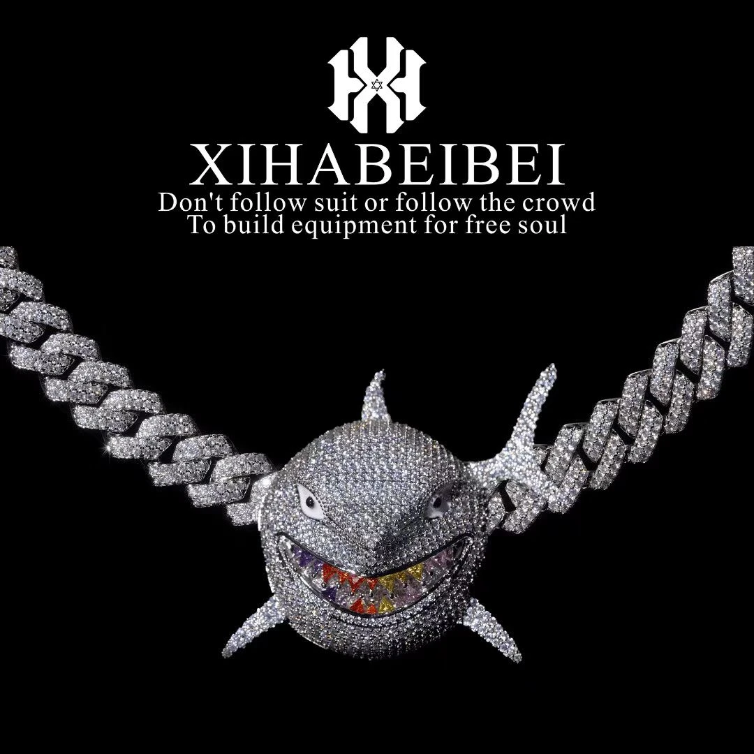 铜合金合成锆石吊坠 轻奢时尚百搭镶嵌坠链气质大号鲨鱼吊坠