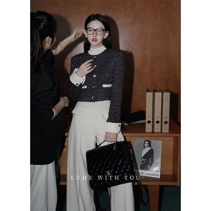 LUHE【世纪温莎】典藏定制混彩亮片粗花呢白丝绒拼接羊毛小香羽绒服