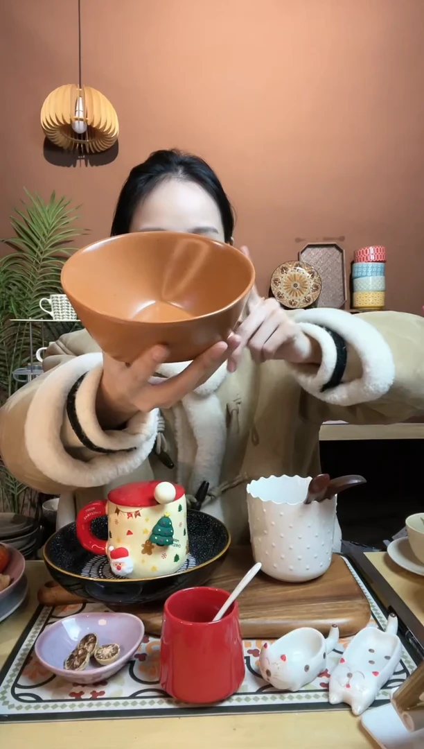 【闪购商品】瓷其他5.5寸南瓜色三角斗笠碗微瑕凑满20发货