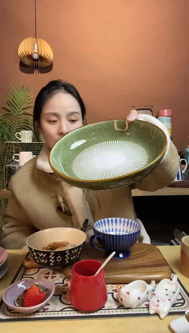【闪购商品】瓷其他8.5寸绿色印花深盘微瑕凑满20发货