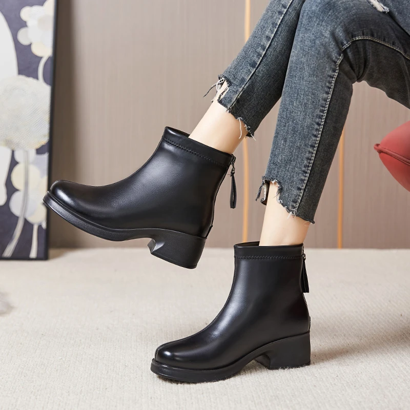 2024新款软皮中跟马丁靴加绒短靴软底百搭时尚单绒里靴子防滑短靴