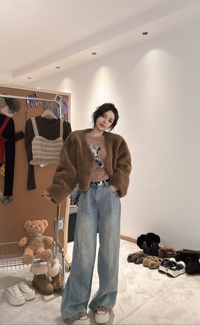 陈清清【摩卡可可】爱心豹纹打底搭配拼接豹纹阔腿牛仔裤