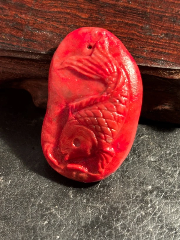 鸡血石挂件鸡血石