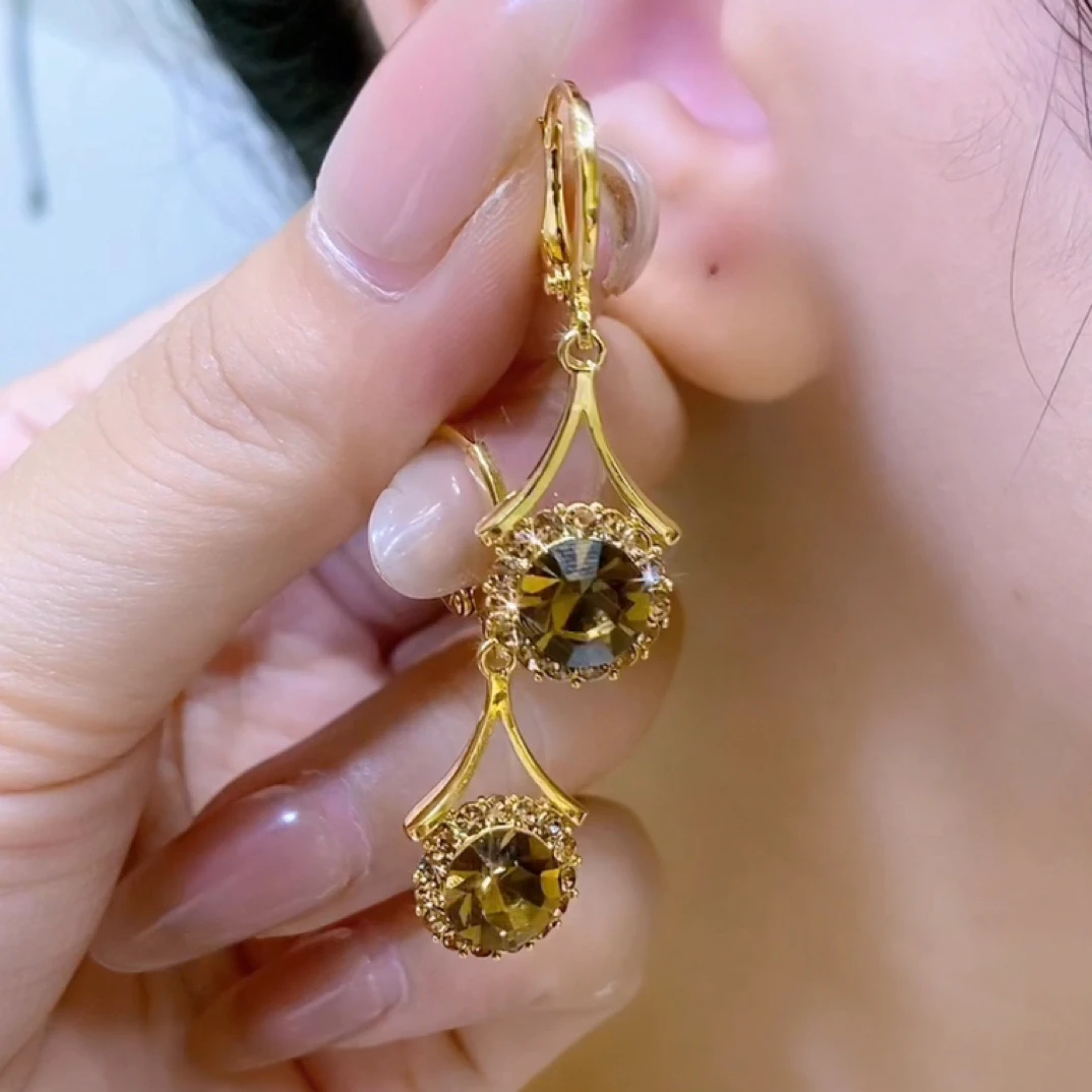铜合金合成锆石耳饰 金色时尚轻奢气质简约百搭水滴耳环