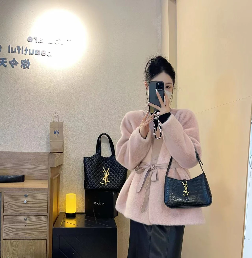 欧货高级感名媛风秋冬厚外套抽绳气质轻奢休闲百搭宽松小众