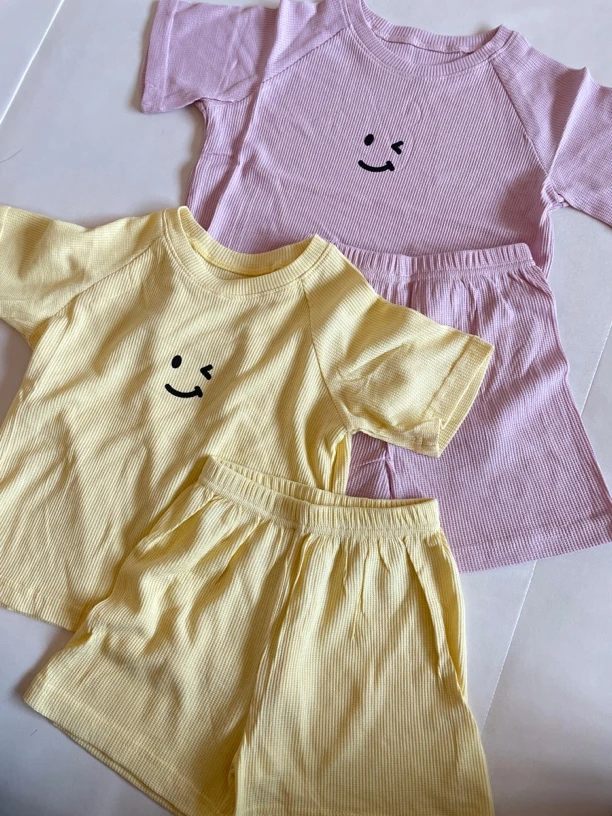 儿童莫代尔套装们