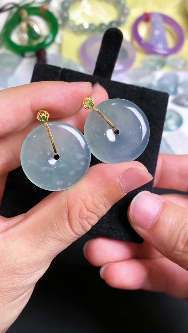 【闪购商品】翡翠.18K金镶嵌 (多样性发货,只发一件)