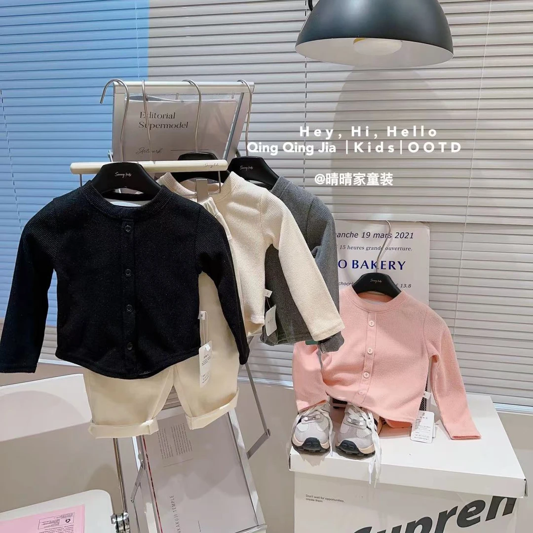 女童春秋修身糖果色打底衫23新款洋气上衣女宝韩时尚排扣长袖T恤