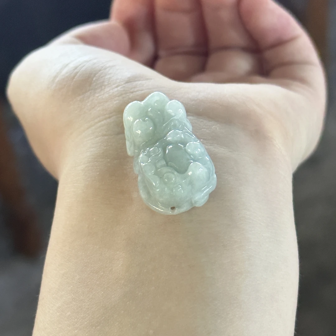 天然翡翠A货貔貅