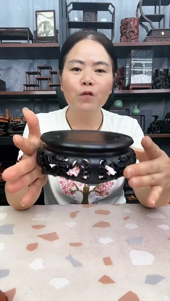 【闪购商品】木微瑕小李子红木工艺品