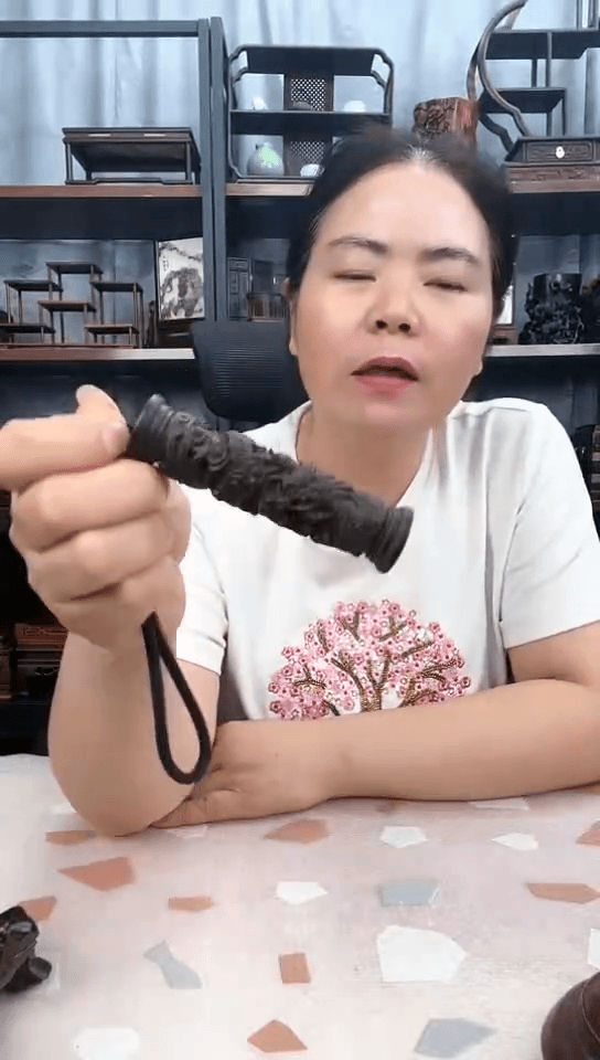 【闪购商品】木0小李子红木工艺品