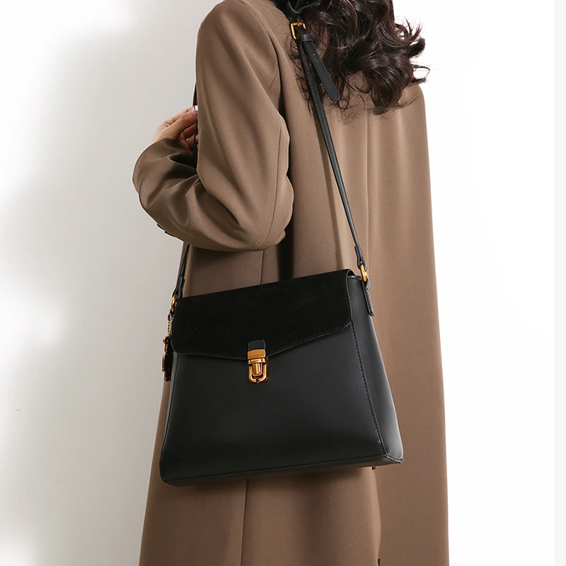 15-19休闲百搭女士秋冬新款单肩斜挎包2024新款时尚轻奢手
