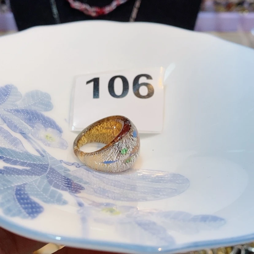 【闪购商品】琉璃颈饰思*