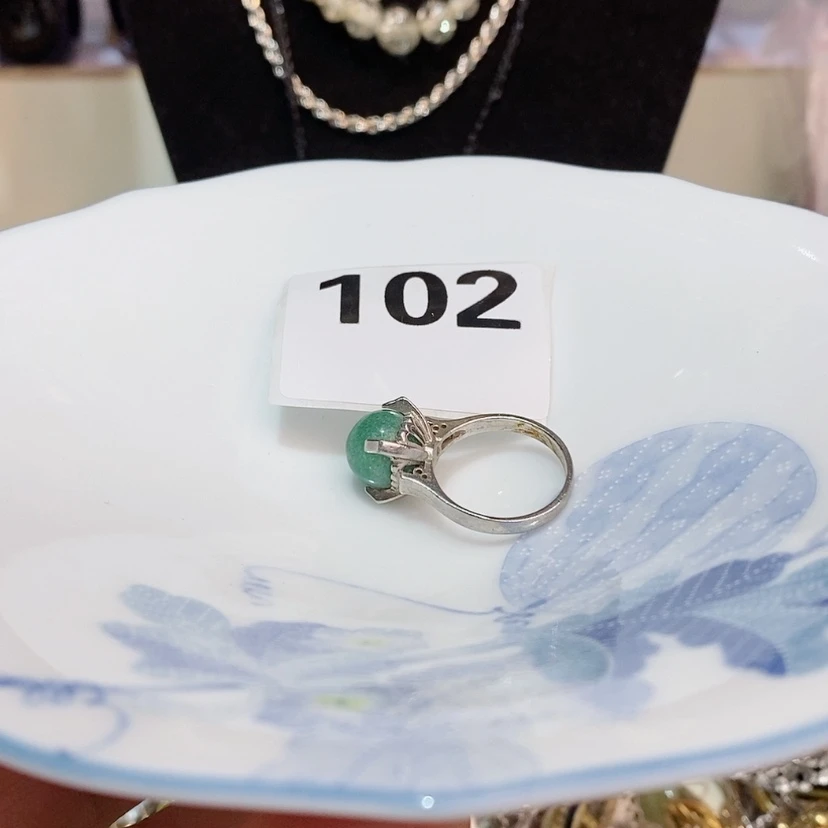 【闪购商品】非金属树脂制品金*
