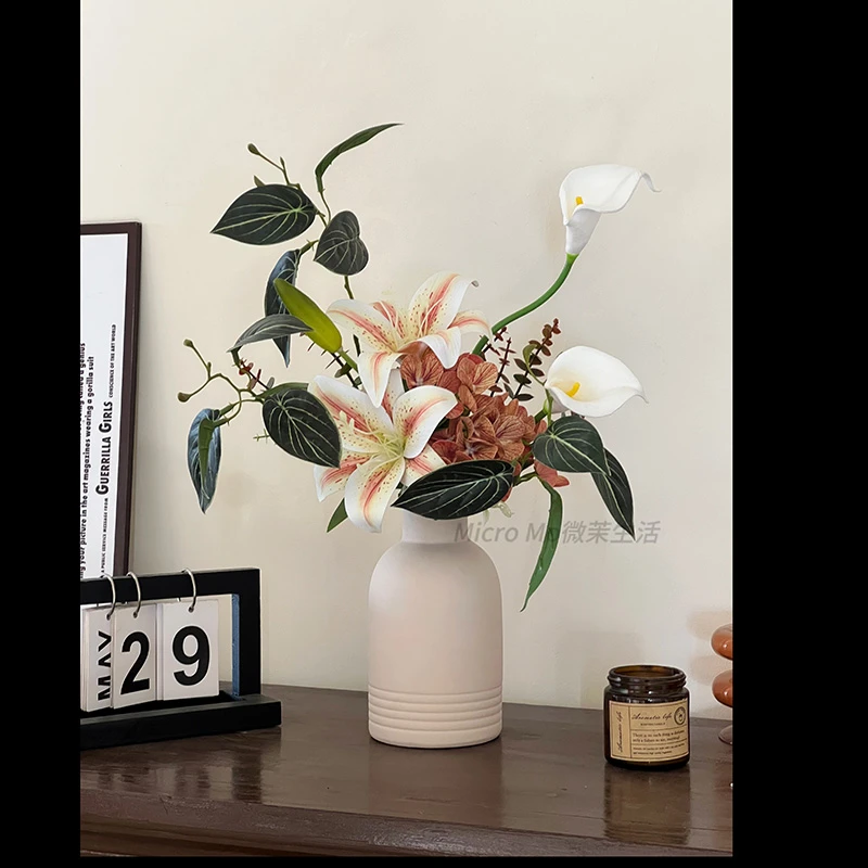 秋致假花仿真花餐桌花高档逼真轻奢设计感家居摆件客厅装饰摆设